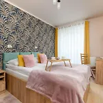 Nowoczesne Z Parkingiem Obok Centrum W Katowicach By Renters * 卡托维兹