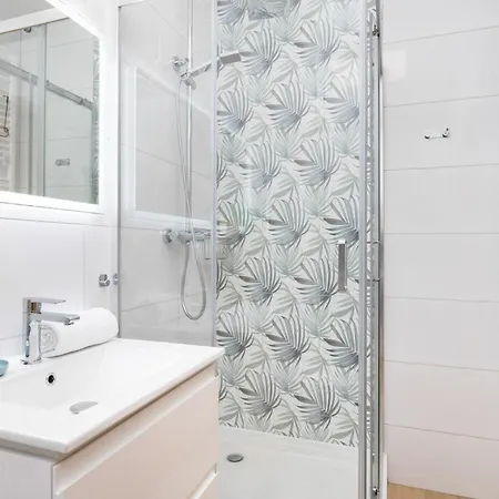 Apartman Nowoczesne Z Parkingiem Obok Centrum W Katowicach By Renters *