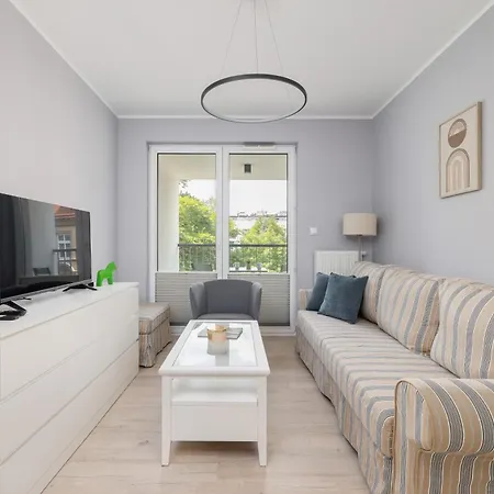 Apartment Nowoczesne Z Parkingiem Obok Centrum W Katowicach By Renters Katowice