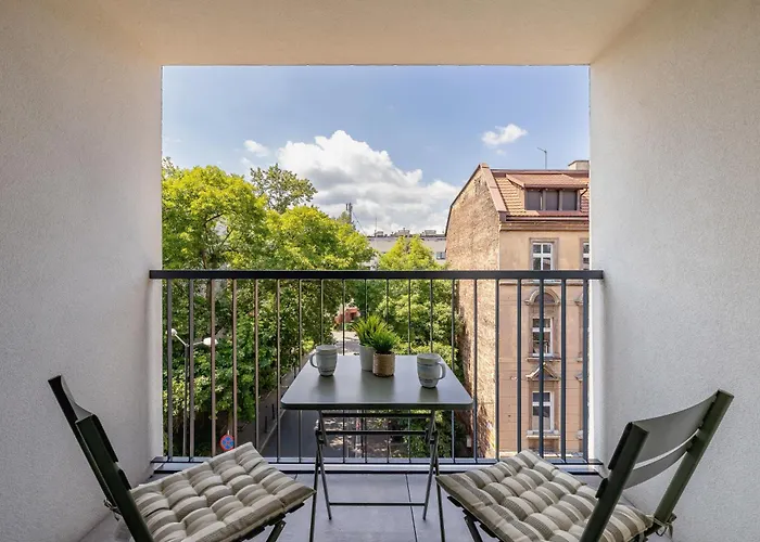 Nowoczesne Z Parkingiem Obok Centrum W Katowicach By Renters Apartment